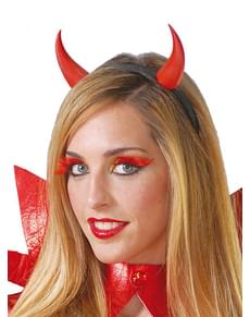 Punainen pirullinen panta valolla