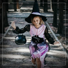 Disfraces de Brujas y Magos