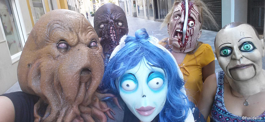 Realistyczne maski na Halloween